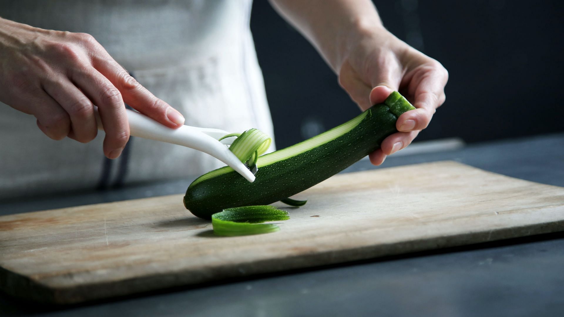 Vegetable peels (Image via Unsplash/CA Creative)